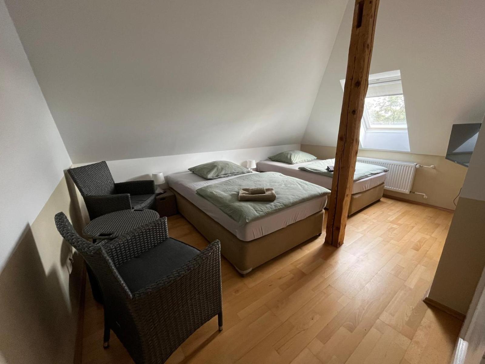 Doppelzimmer-Bad-Kuehlschrank-Tv-19 Meine Zewnętrze zdjęcie