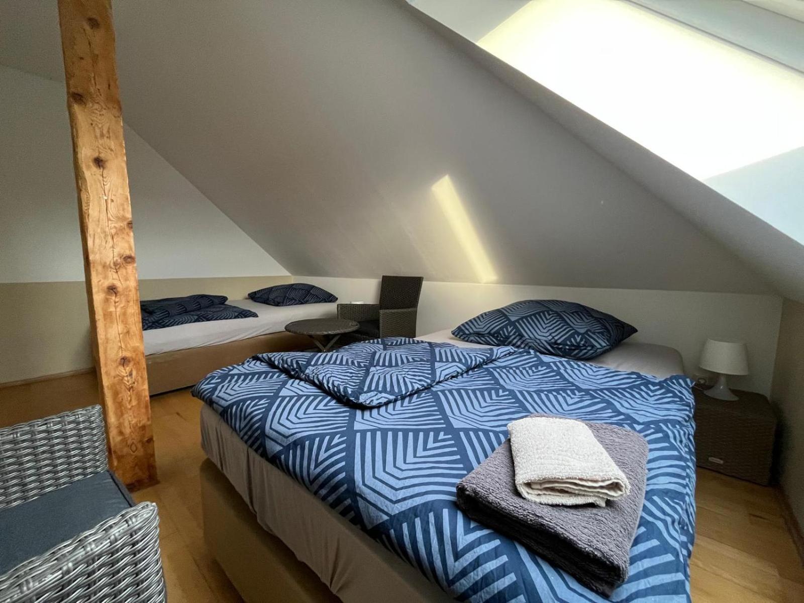 Doppelzimmer-Bad-Kuehlschrank-Tv-19 Meine Zewnętrze zdjęcie