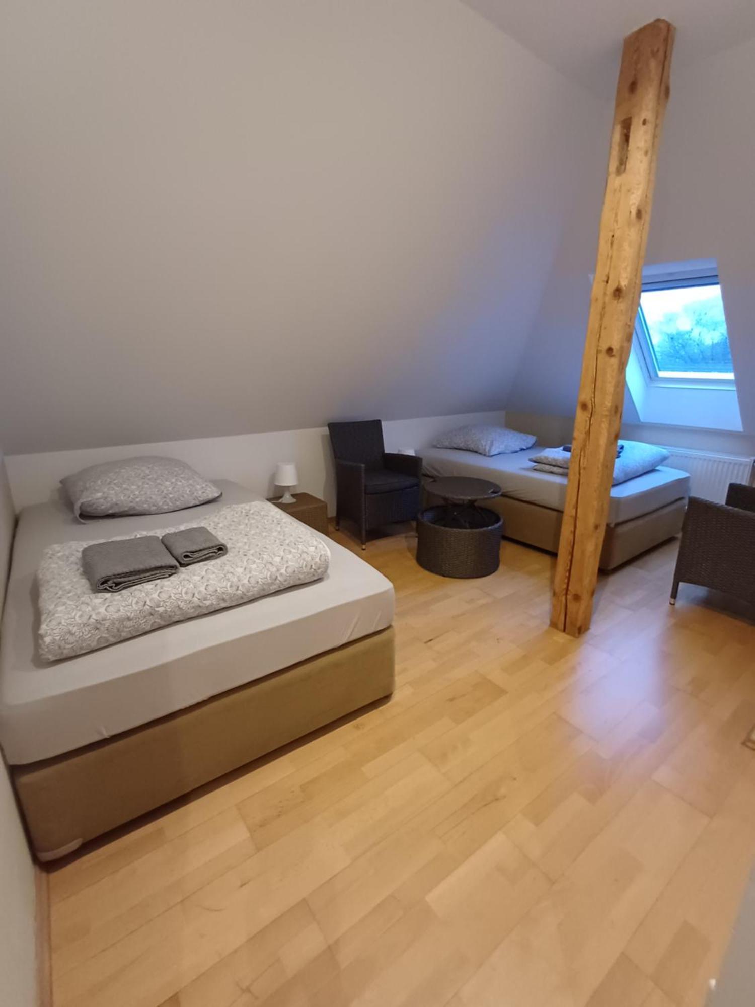 Doppelzimmer-Bad-Kuehlschrank-Tv-19 Meine Zewnętrze zdjęcie