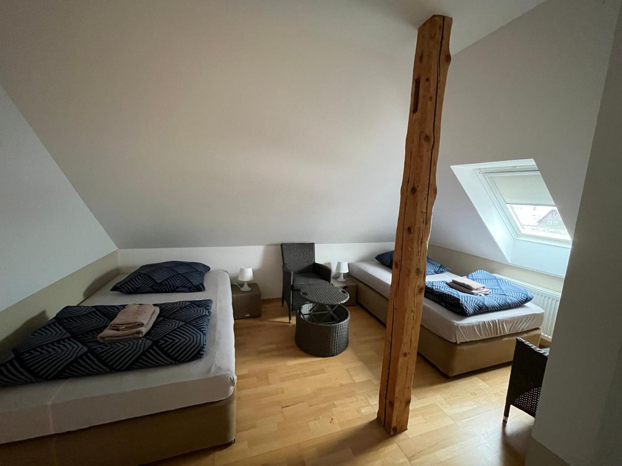Doppelzimmer-Bad-Kuehlschrank-Tv-19 Meine Zewnętrze zdjęcie