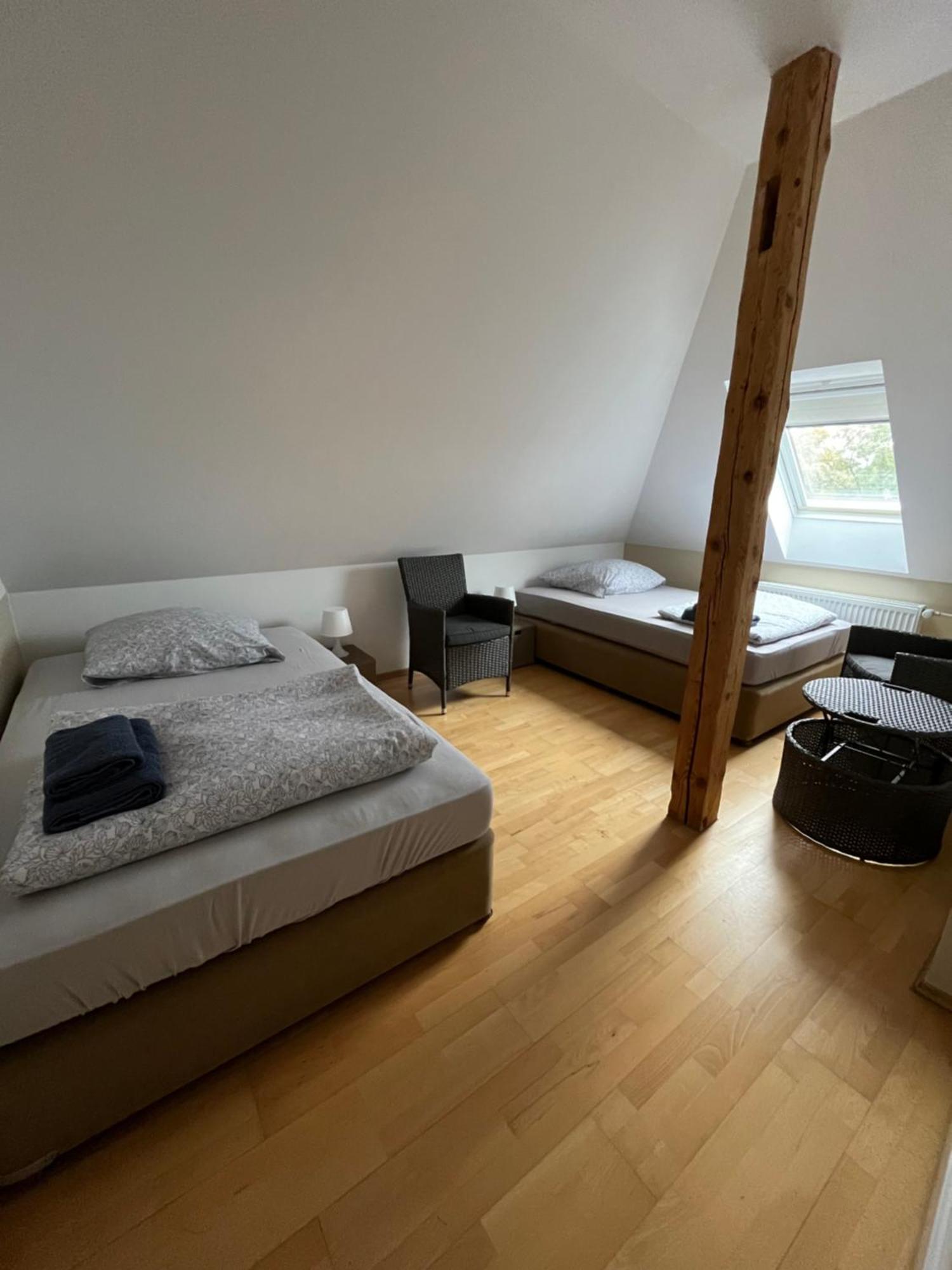 Doppelzimmer-Bad-Kuehlschrank-Tv-19 Meine Zewnętrze zdjęcie